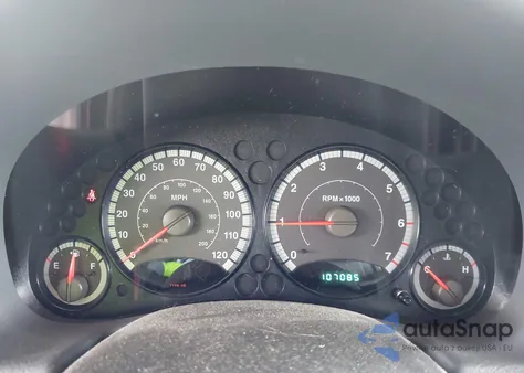 2005 Jeep Liberty Sport z USA, uszkodzony, nr VIN 1J4GL48K15W518474